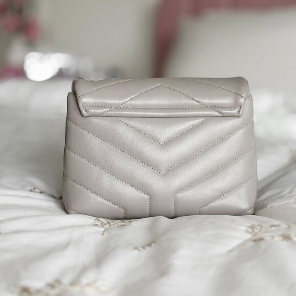 Saint Laurent Toy Monogram Matelasse LouLou Bag - Picture 3 of 16